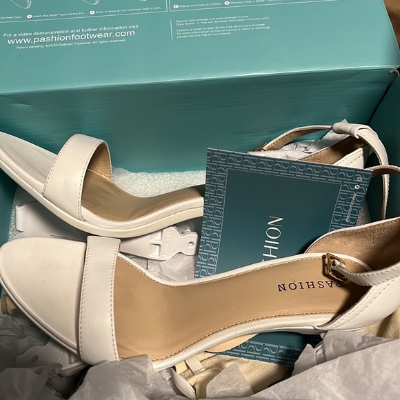 Pashion Footwear Shoes - Pashionista White Open toe Sandal 4 inch/3 inch exchangeable heels size 8